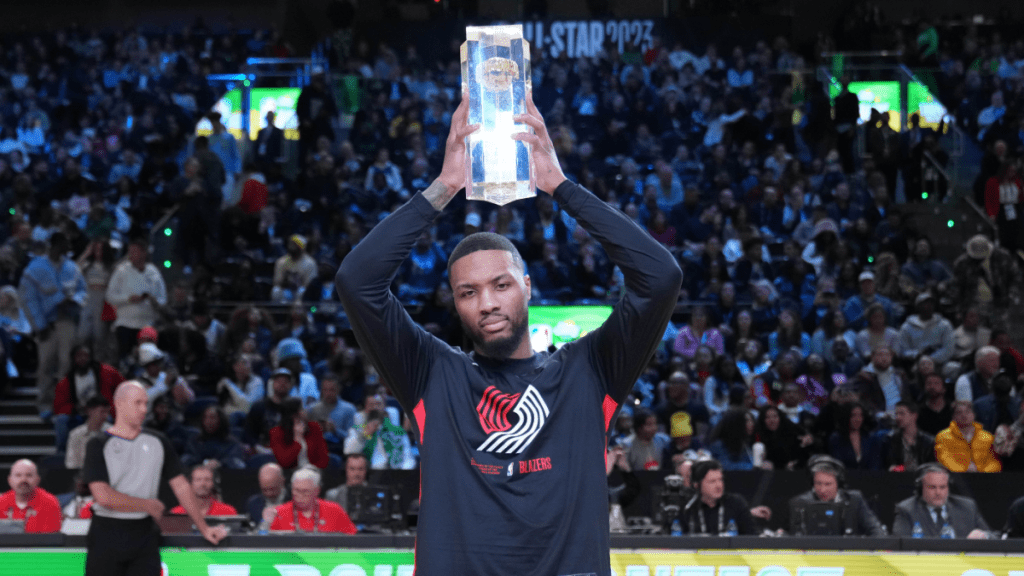NBA三分球大赛结果,开拓者队的达米安-利拉德在全明星赛中赢得最后一击