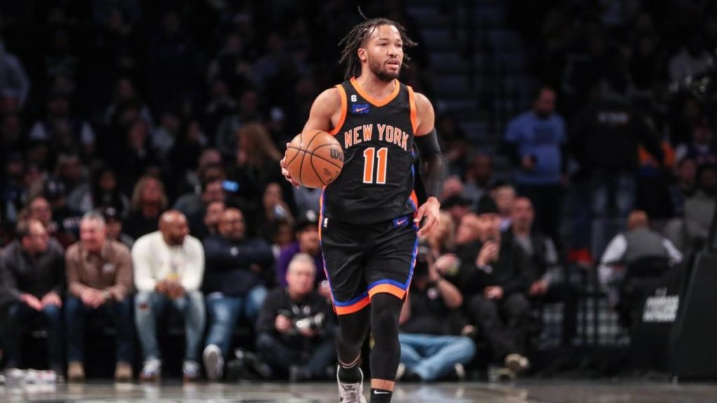 尼克斯对篮网的预测，赔率，线，让分，开始时间：2023年NBA盘口选择，2月13日顶级模型的最佳投注