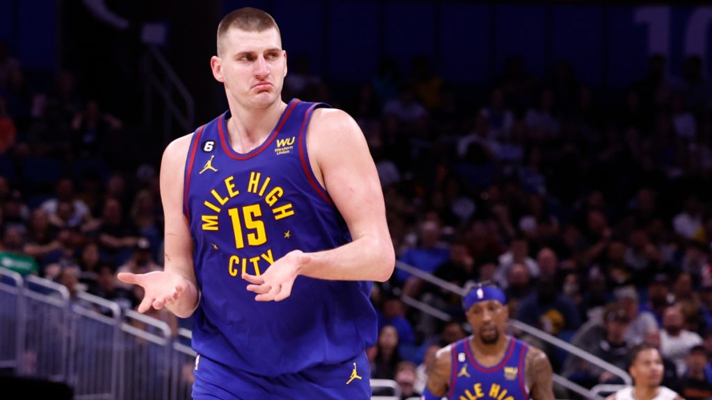 今天的NBA球员支持率,尼古拉-约基奇和勒布朗-詹姆斯成为最佳人选