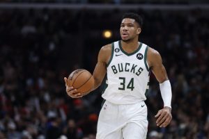 揭幕战：雄鹿vs凯尔特人 - NBA预测与赔率