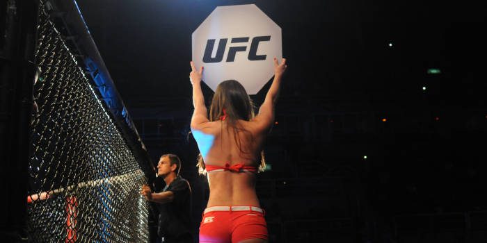 霍利-霍尔姆VS亚娜-桑托斯 UFC on 平博体育 43赔率、时间和预测