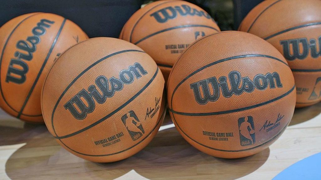 亚特兰大老鹰队VS费城76人队：如何观看直播，电视频道，NBA开赛时间